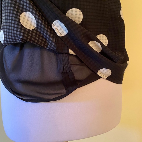 Ann Taylor Polka Dot Tie Front Waist Shell Sz 00P - Picture 6 of 11